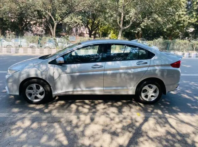 Honda City 1.5 S MT 2015