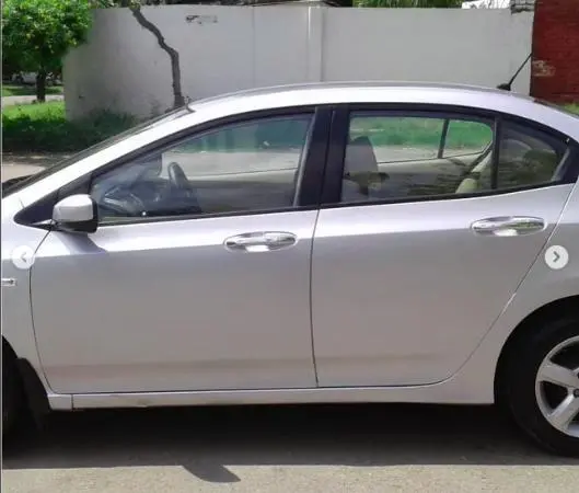 Honda City 1.5 V MT 2010
