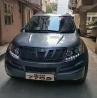 Mahindra XUV500 W8 2015