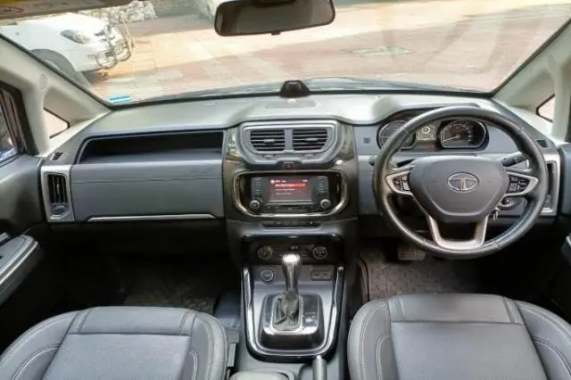 Tata Hexa XTA 4x2 7 STR 2017