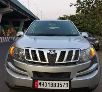 Mahindra XUV500 W6 4X2 2012