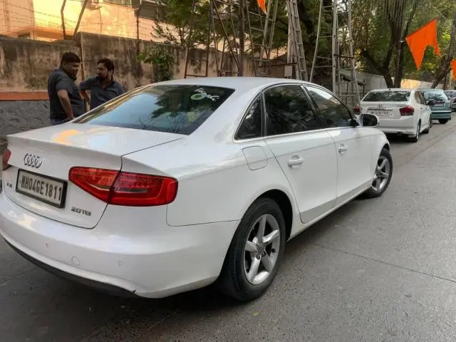 Audi A4 2.0 TDI Premium Plus 2013