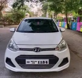 Hyundai Grand i10 Sportz CRDi 2017