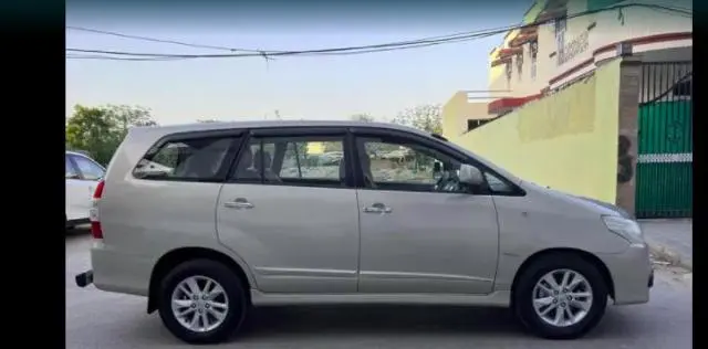 Toyota Innova 2.5 G (Diesel) 7 Seater 2014