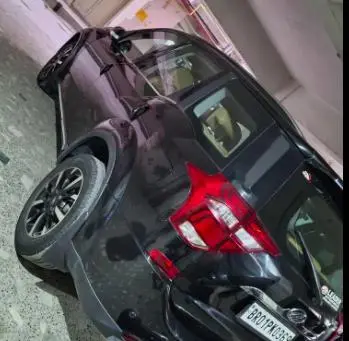 Mahindra XUV500 W11 2020