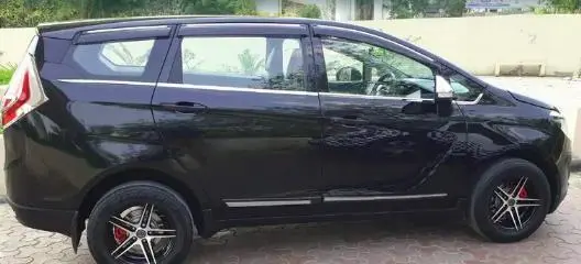 Mahindra Marazzo M2 7 STR 2018