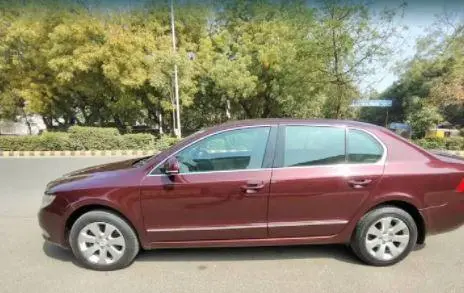 Skoda Superb 1.8 L&K TSI AT 2011