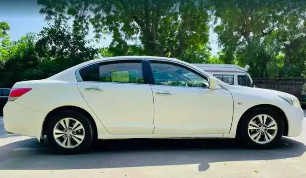 Honda Accord 2.4 i-VTEC MT 2010