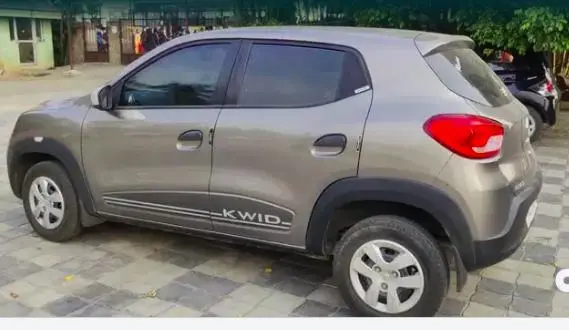Renault KWID 1.0 RXT 2020