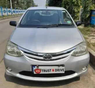 Toyota Etios V 2011