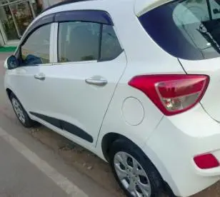 Hyundai Grand i10 Sportz CRDi 2016