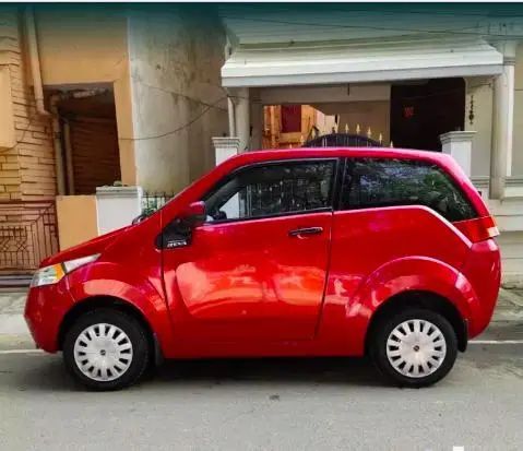 Mahindra e2o T2 2015