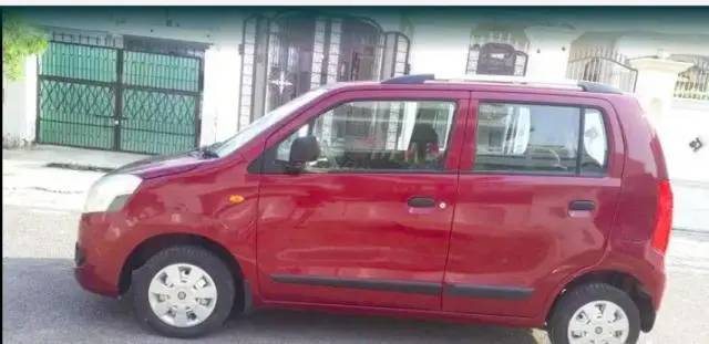 Maruti Suzuki Wagon R LXi 2012