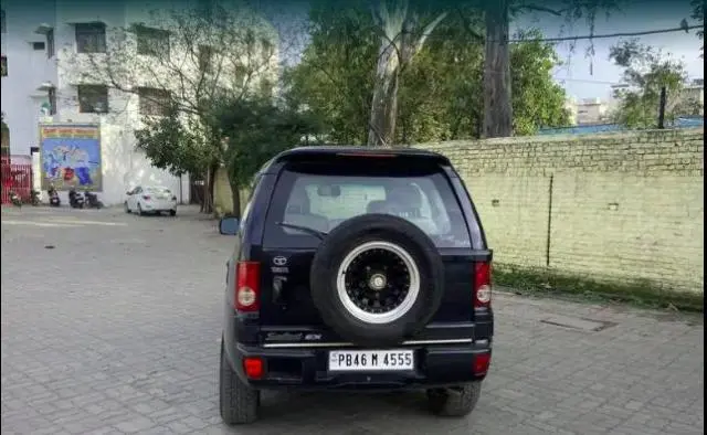 Tata Safari 4X2 EX 2010