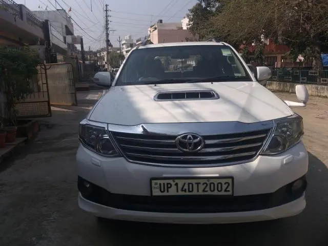 Toyota Fortuner 3.0 4X2 AT 2014
