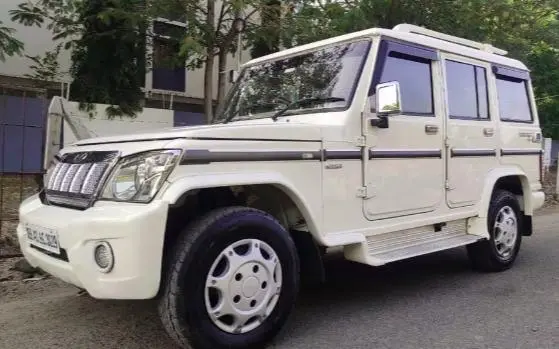 Mahindra Bolero SLX 2013