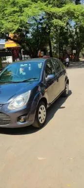 Ford Figo 1.4 tdci zxi  2013