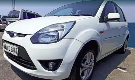 Ford Figo 1.2P TITANIUM MT 2012