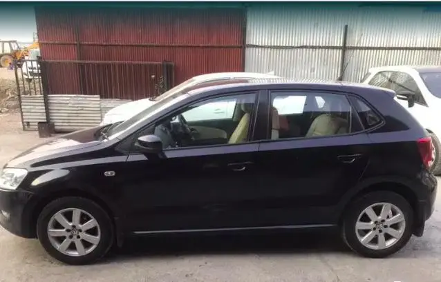 Volkswagen Polo Highline 1.2L (P) 2011