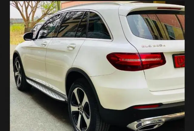 Mercedes-Benz GLC 220 d Progressive 2019
