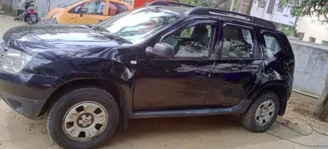 Renault Duster 85 PS RXE 2013