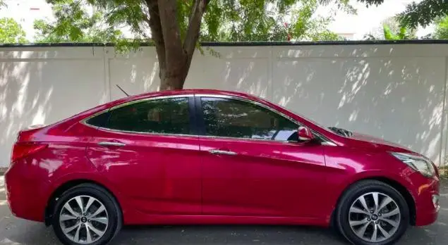 Hyundai Verna FLUIDIC 1.6 SX VTVT OPT 2015