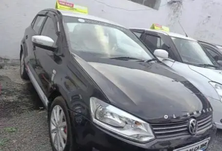 Volkswagen Polo HIGHLINE1.2L DIESEL 2011