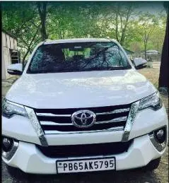 Toyota Fortuner 2.8 4x2 AT 2017
