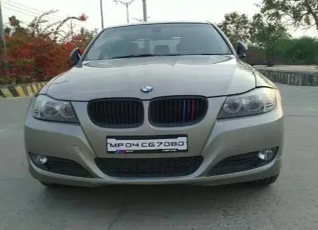 BMW 3 Series 320d 2011