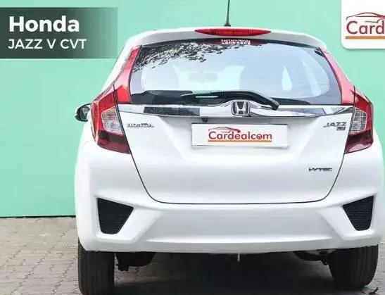 Honda Jazz S i-VTEC 2015