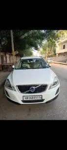 Volvo XC60 D4 KINETIC 2013