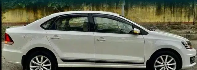 Volkswagen Vento Highline Plus 1.2 Petrol AT 2018