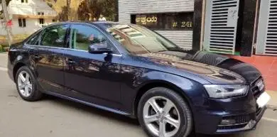 Audi A4 2.0 TDI premium 2012