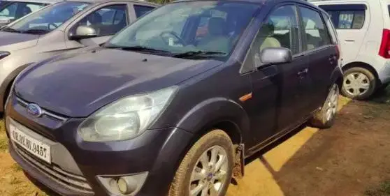 Ford Figo 1.5 TDCI Titanium 2013