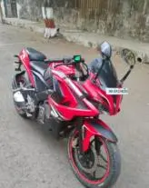 Bajaj Pulsar RS200 2015