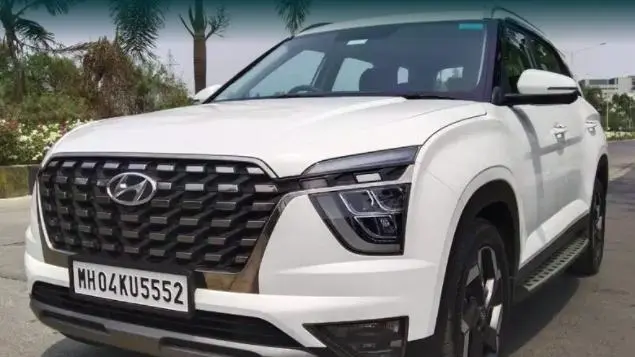 Hyundai Alcazar Platinum (O) 6 STR 1.5 Diesel AT 2021