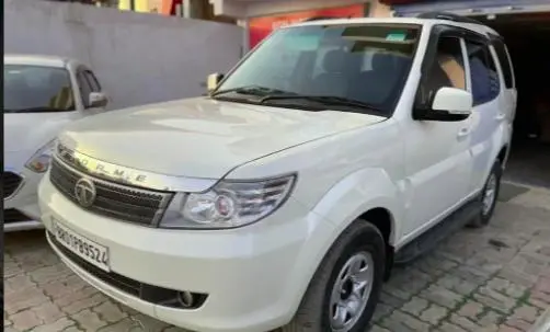 Tata Safari Storme 2.2 LX 4x2 2015
