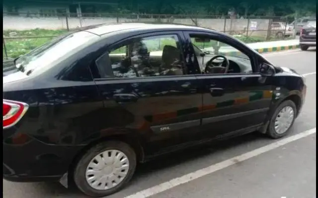Chevrolet Sail 1.2 LS 2013