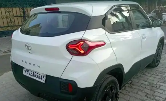 Tata Punch Accomplished MT 2022