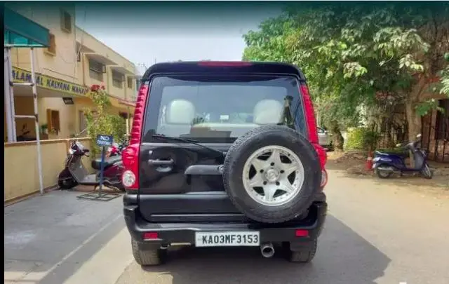 Mahindra Scorpio 2.6 SLX 2006