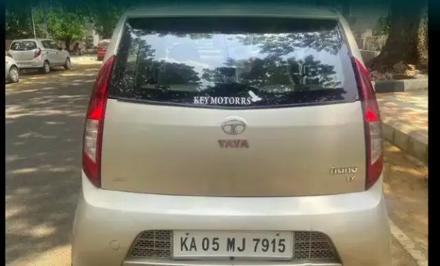 Tata Nano LX 2011