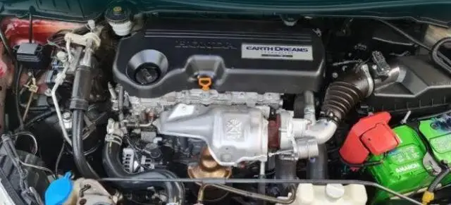 Honda City V i-DTEC 2015