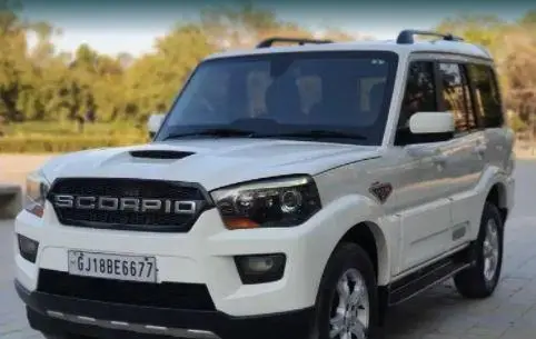 Mahindra Scorpio S10 AT 2wd 2016