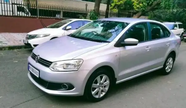 Volkswagen Vento 1.6L Highline 2012
