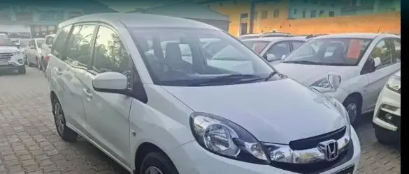 Honda Mobilio S i-VTEC 2015