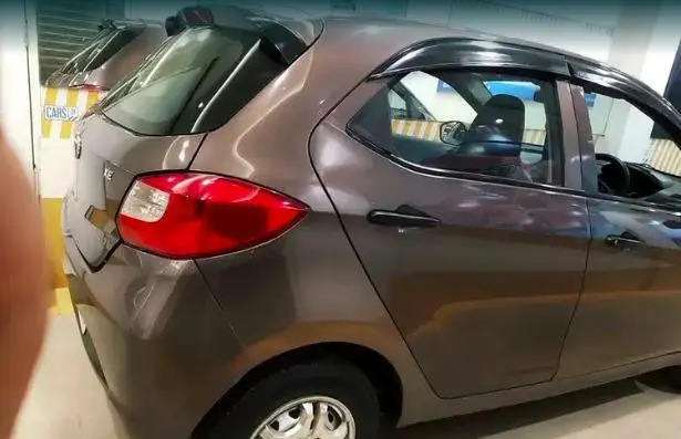 Tata Tiago Revotorq XE (O) 2018