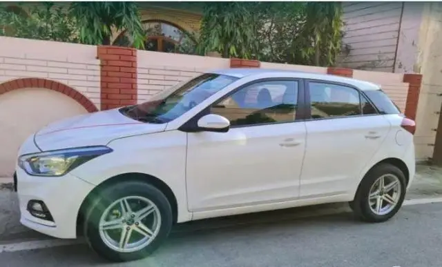 Hyundai Elite i20 Sportz 1.4 CRDi 2018