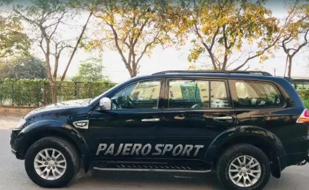 Mitsubishi Pajero Sport 2.5 MT 2013