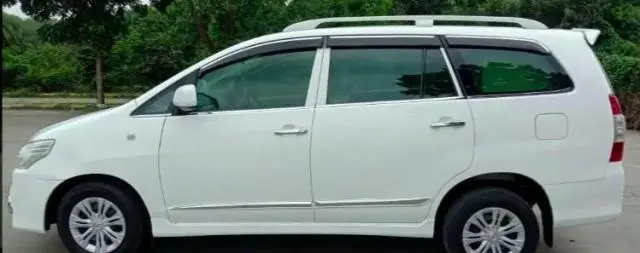 Toyota Innova Crysta 2.7 GX AT 8 STR 2016