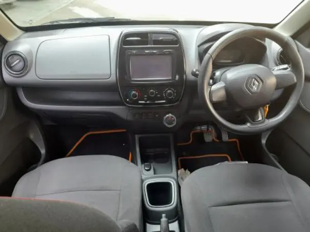 Renault KWID 1.0 RXT AMT Opt 2017